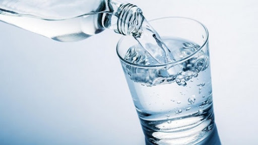 Việc uống nước điện giải thường xuyên đem tới rất nhiều lợi ích